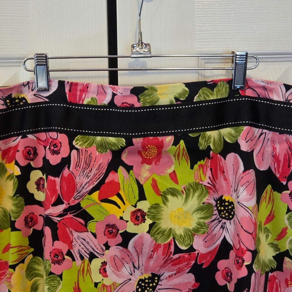Lily Floral Print Skirt XL Womens Pink Green Black Cotton Lycra Knee Length - Picture 4 of 8